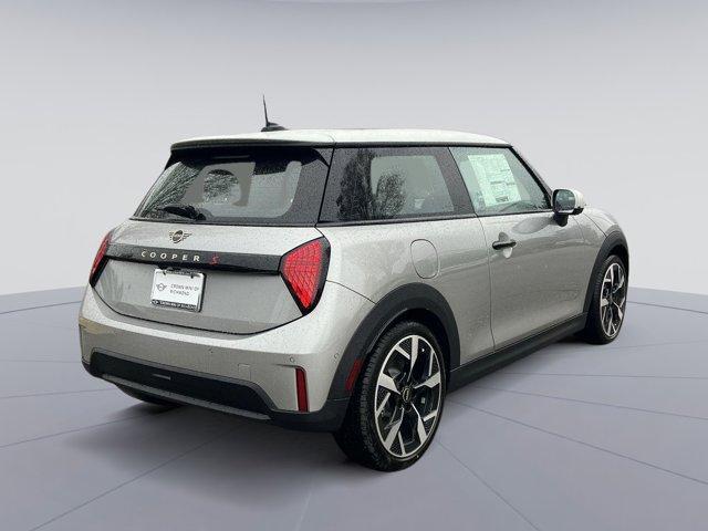 new 2025 MINI Hardtop car, priced at $38,810