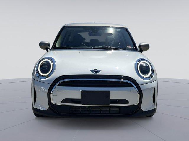 new 2024 MINI Hardtop car, priced at $33,095