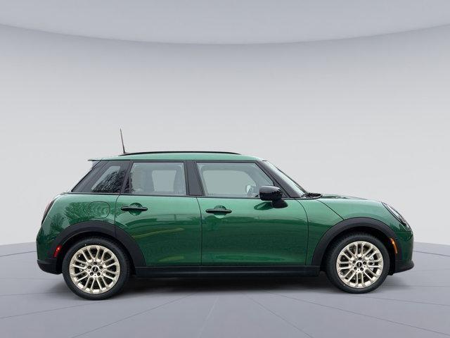 new 2025 MINI Hardtop car, priced at $39,630