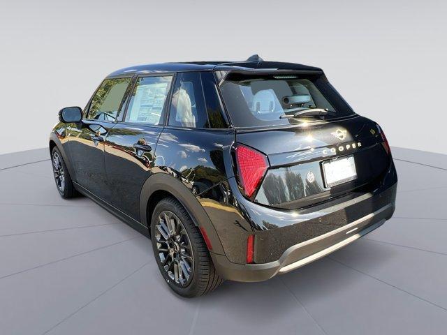 new 2025 MINI Hardtop car, priced at $35,205
