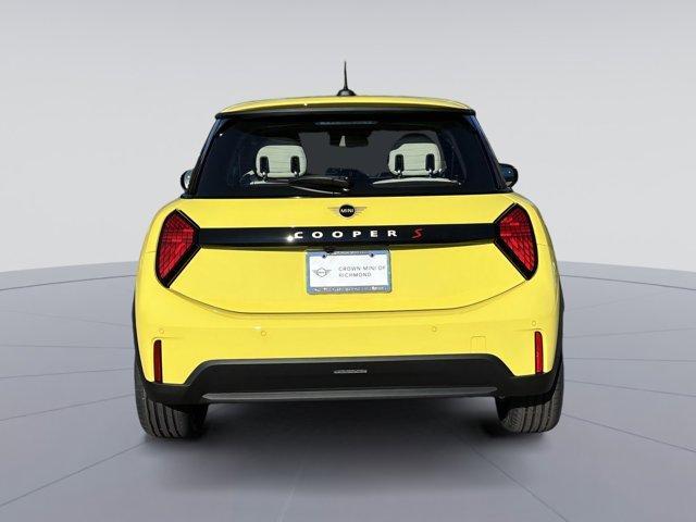 new 2025 MINI Hardtop car, priced at $38,380