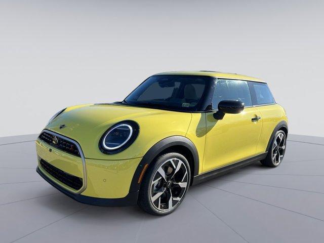 new 2025 MINI Hardtop car, priced at $38,380