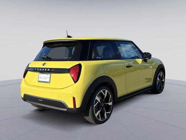 new 2025 MINI Hardtop car, priced at $38,380