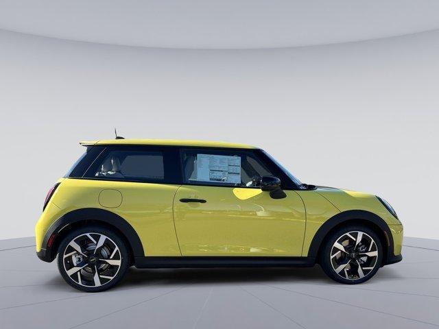 new 2025 MINI Hardtop car, priced at $38,380