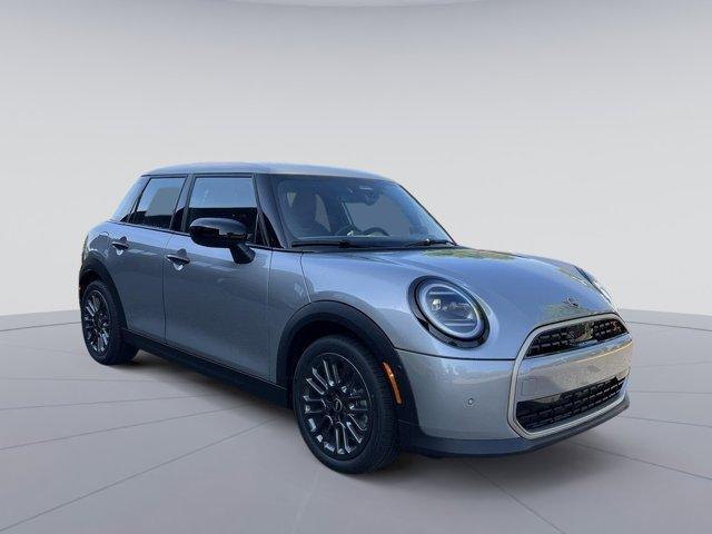 new 2025 MINI Hardtop car, priced at $38,075