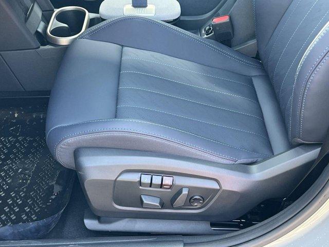new 2025 MINI Hardtop car, priced at $38,075