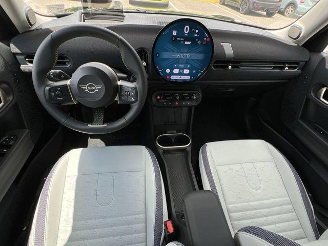 new 2025 MINI Hardtop car, priced at $38,545