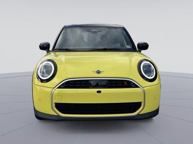 new 2025 MINI Hardtop car, priced at $39,380