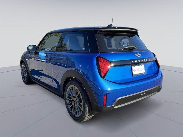 new 2025 MINI Hardtop car, priced at $38,380