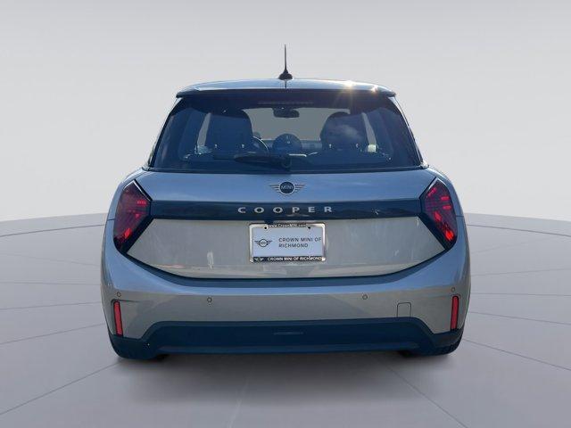 new 2025 MINI Hardtop car, priced at $35,130