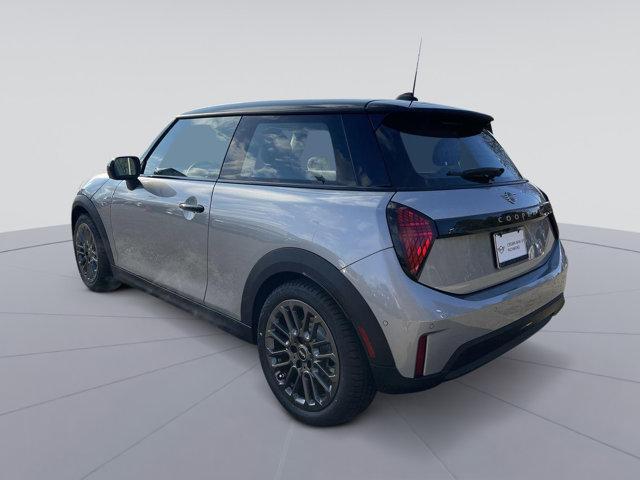 new 2025 MINI Hardtop car, priced at $35,130