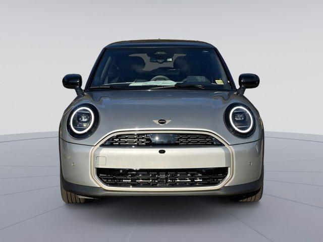 new 2025 MINI Hardtop car, priced at $35,130