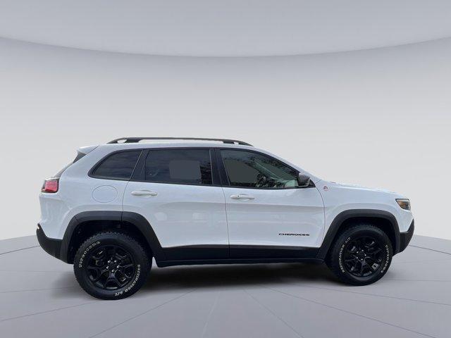 used 2019 Jeep Cherokee car, priced at $14,991