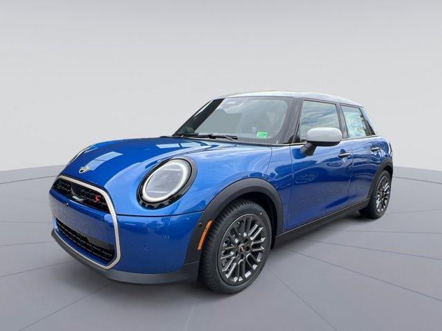 new 2026 MINI Hardtop car, priced at $40,690