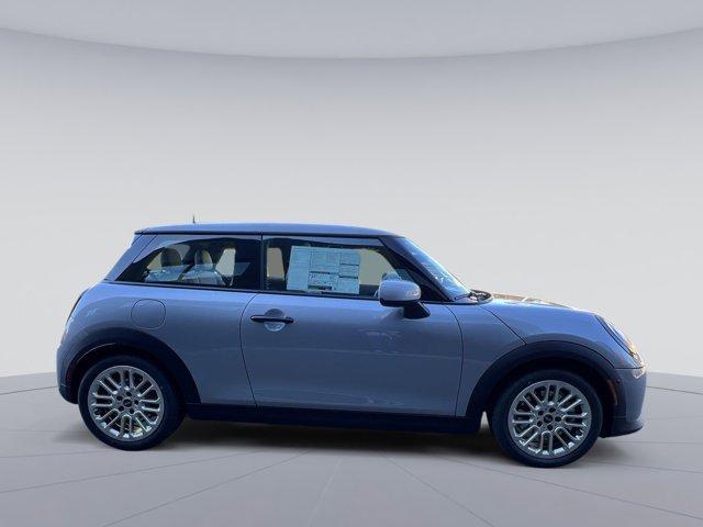 new 2025 MINI Hardtop car, priced at $32,395