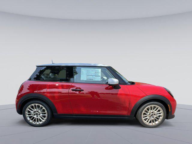 new 2025 MINI Hardtop car, priced at $38,605