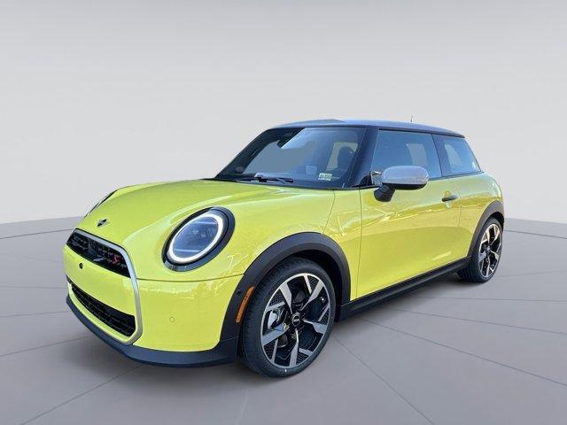 new 2025 MINI Hardtop car, priced at $38,380