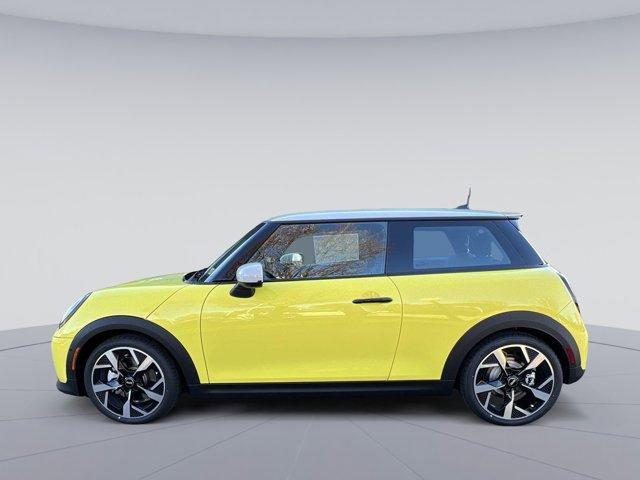 new 2025 MINI Hardtop car, priced at $38,380