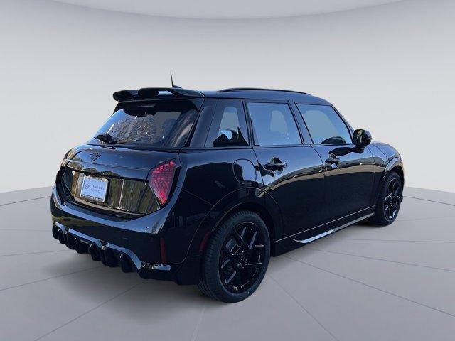 new 2025 MINI Hardtop car, priced at $40,830