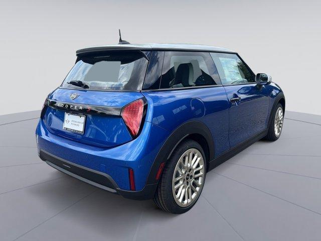 new 2025 MINI Hardtop car, priced at $38,455