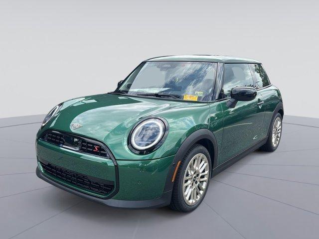 new 2025 MINI Hardtop car, priced at $36,205