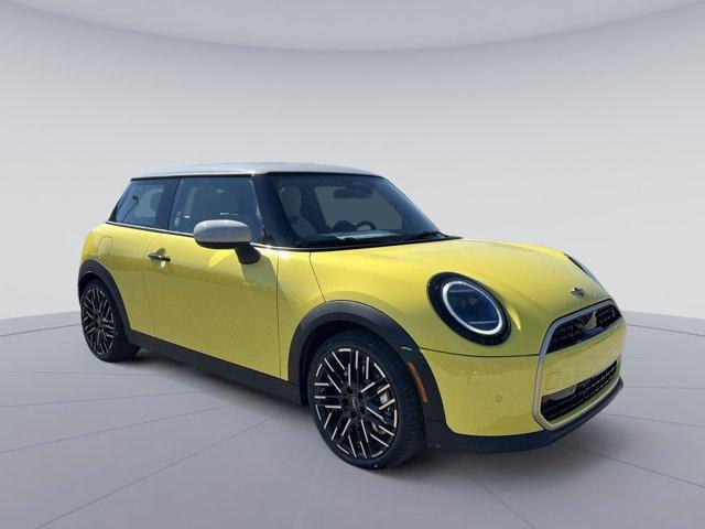 new 2025 MINI Hardtop car, priced at $37,410