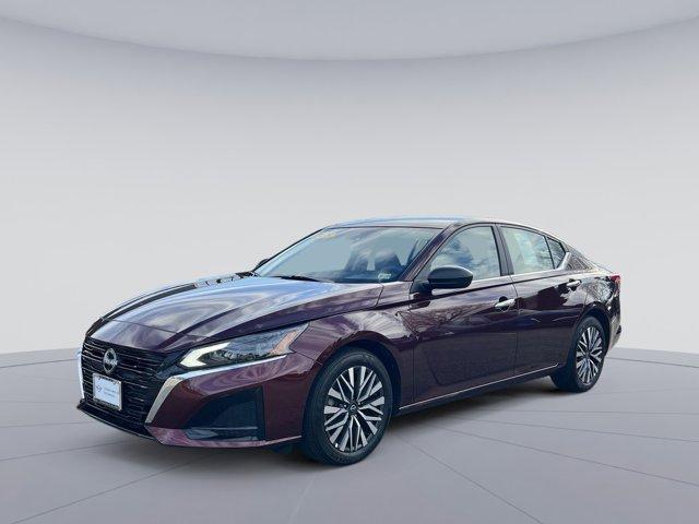 used 2025 Nissan Altima car, priced at $23,882