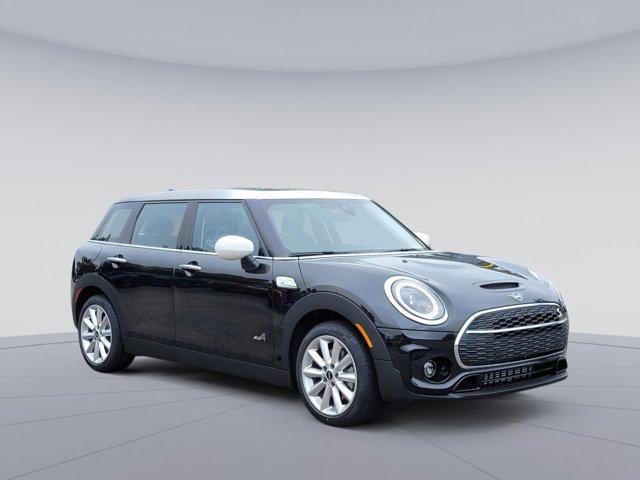 new 2024 MINI Clubman car, priced at $40,630