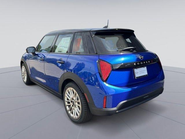 new 2025 MINI Hardtop car, priced at $39,380