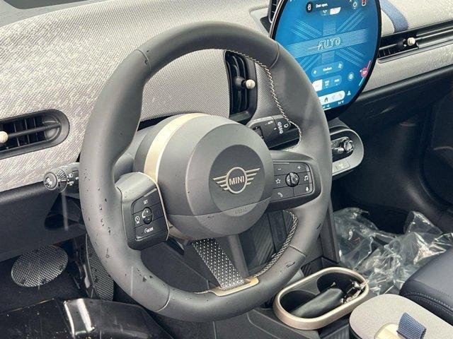 new 2025 MINI Hardtop car, priced at $38,810