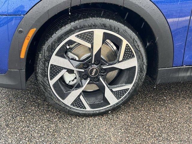 new 2025 MINI Hardtop car, priced at $38,810