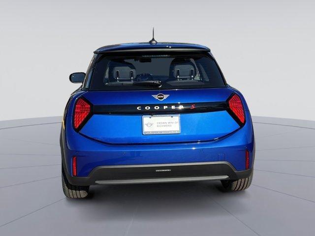 new 2025 MINI Hardtop car, priced at $38,380