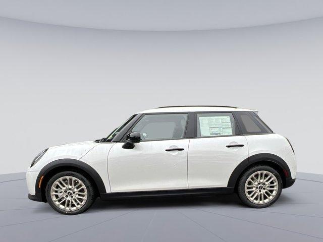 new 2025 MINI Hardtop car, priced at $39,630