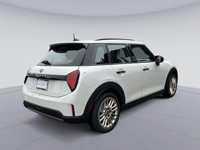 new 2025 MINI Hardtop car, priced at $39,630