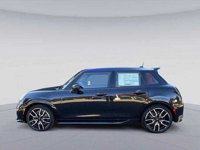 new 2025 MINI Hardtop car, priced at $41,045