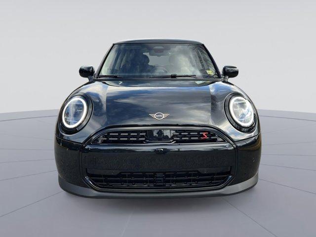 new 2025 MINI Hardtop car, priced at $37,380