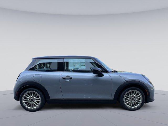 new 2025 MINI Hardtop car, priced at $32,420