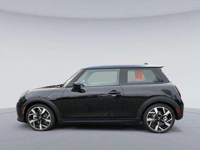 new 2025 MINI Hardtop car, priced at $39,310