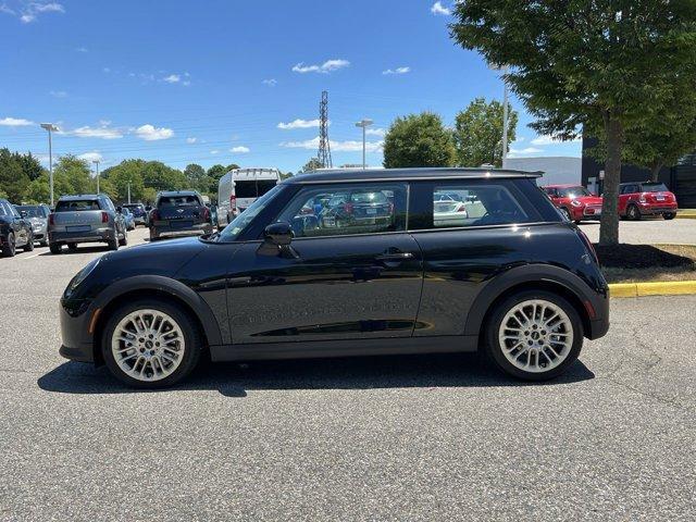 new 2025 MINI Hardtop car, priced at $37,295