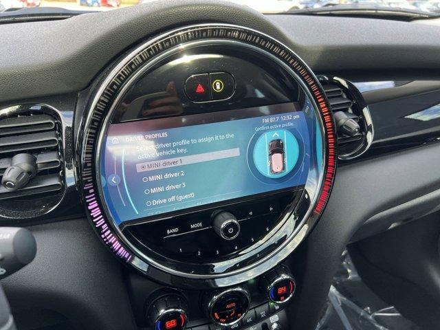 used 2023 MINI Hardtop car, priced at $24,291