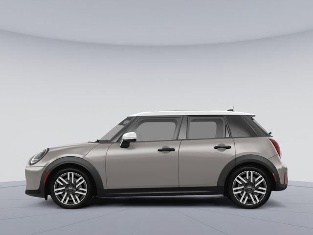 new 2025 MINI Hardtop car, priced at $38,110