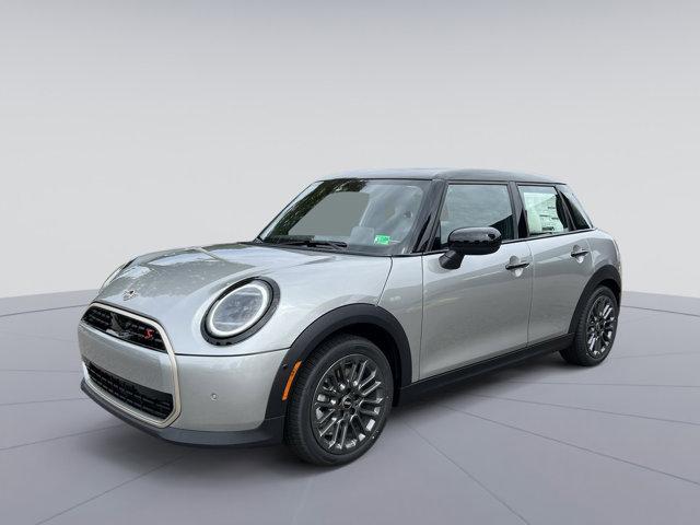 new 2025 MINI Hardtop car, priced at $38,110
