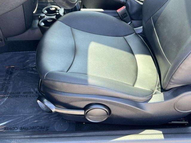 used 2011 MINI Cooper car