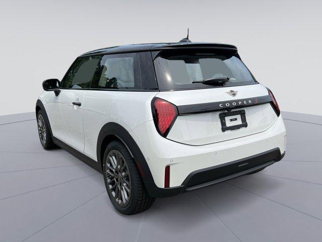 new 2025 MINI Hardtop car, priced at $35,595