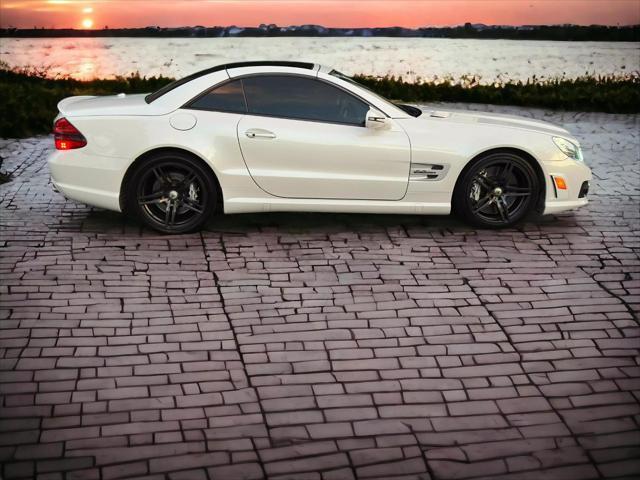 used 2009 Mercedes-Benz SL-Class car, priced at $24,995