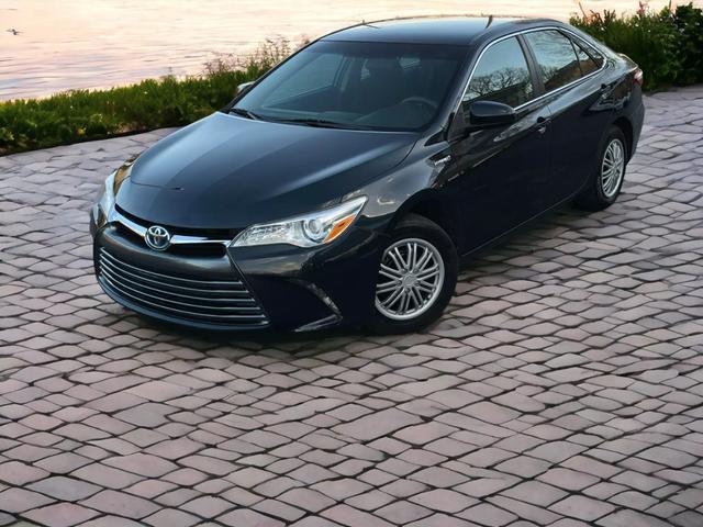 used 2016 Toyota Camry Hybrid car, priced at $14,695