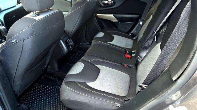 used 2018 Jeep Cherokee car, priced at $15,988