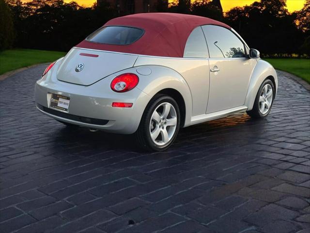 used 2009 Volkswagen New Beetle car, priced at $9,595