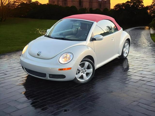 used 2009 Volkswagen New Beetle car, priced at $9,595