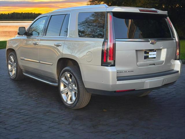 used 2017 Cadillac Escalade car, priced at $25,995